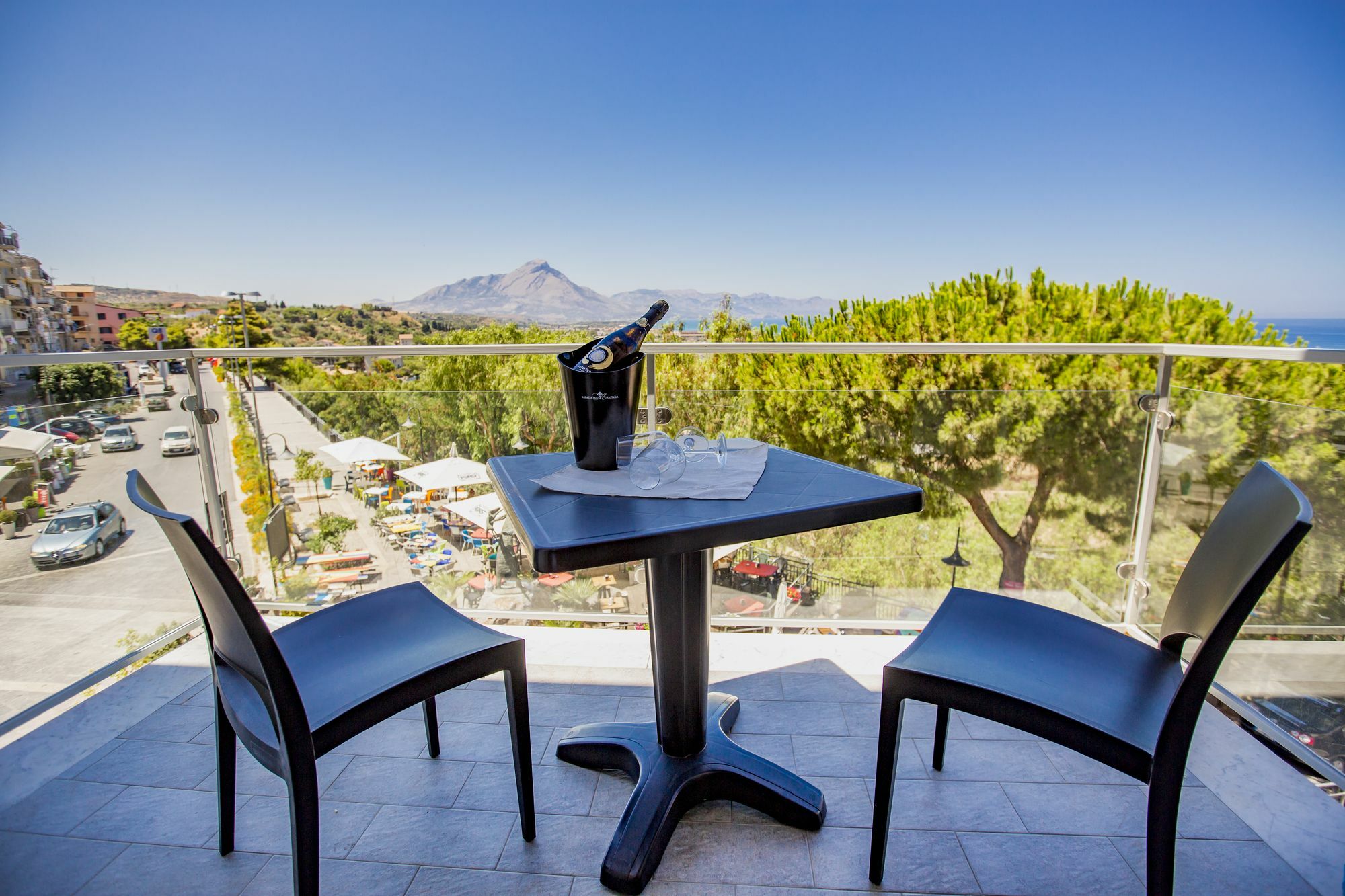 Belvedere Rent Rooms Кампофеличе-ди-Роччелла Экстерьер фото